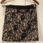 H&M Black and Cream Lace Pencil Skirt Photo 0