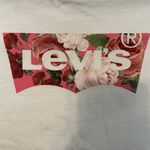 Levi's Levi’s Baby Tee Photo 1