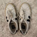 VEJA sneaker Photo 1