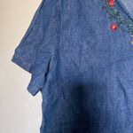 Jane Ashley New w/o Tags  Embroidered Denim Short Sleeve Blouse XL Side slits Photo 4