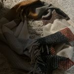 VICI NWOT neutral color scarf Photo 2