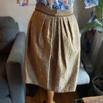 Elie Tahari Elegant Gold Skirt - Pleated and Poofy - So fun! Size 4 Photo 2