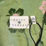Daisy Street Green Crop Floral Button Front New Medium Photo 58