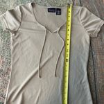 Hillard & Hanson Cream Fitted Tie Front T-Shirt V-Neck Drawstring Neckline SZ XS Photo 9