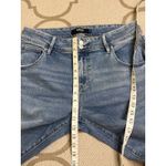 Hudson  Women’s Icy Blue Button Back Pockets Jeans, size 12, H0524-01 Photo 5