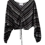 Sadie & Sage Women Size‎ Small V Neck Crop Top Full Long Sleeves Runched Stretch Photo 0