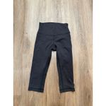 Lululemon  Crop Leggings Black Size 6 Athleisure Yoga Photo 2