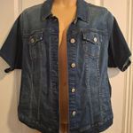 Torrid  Sz 4 Denim Short Sleeve Jacket Photo 0