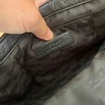 Michael Kors Michael Korn Black Leather Clutch Shoulder Bag Purse Gold Hardware, Size M Photo 11