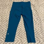 Lululemon  Fast Free HR Crop 19”L Reflective Size‎ 6 Blue Lagoon leggings Photo 3