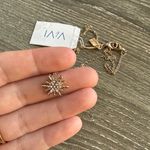 ViVI Gold Starburst Necklace with Crystal Accents Photo 1