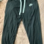 Nike Capri Sweatpants Photo 0