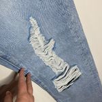 Levi's Levi’s wedgie straight light wash distressed ripped short rigid denim jeans 26 Photo 8