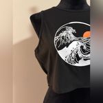 SheIn NWOT EZwear Black and White Wave & Sun Graphic Cropped tank size XL Photo 2