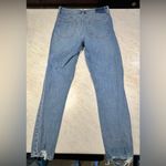 Abercrombie & Fitch Sz 28 Sz 6 Abercrombie The Skinny High Rise Distressed on bottom Photo 2