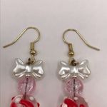 Handmade Preppy Pink Christmas Lampwork Glass Santa Hat Beaded Earrings Photo 2