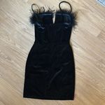 superdown  black mini velvet dress Photo 2