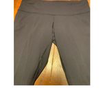 Lululemon Women’s  Black Crop Leggings Sz 8 Photo 1
