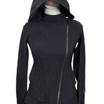Lululemon Bust A Move Jacket Black Peplum Hooded Women’s Size 4 Reflective Zip Photo 0