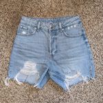 H&M  Bermuda mom distressed shorts women’s 2 Photo 2