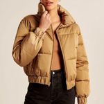 Abercrombie & Fitch NWT A&F Womens
Ultra Mini Puffer Jacket Coat Photo 0