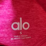 Alo Yoga  ALOSOFT HIGH WAIST 7/8  LEGGINGS MAGENTA CRUSH WOMENS SMALL Photo 7