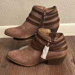 Life Stride  Women's Paloma Ankle Booties Size 9.5M Photo 1