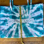 MOROCCAN OIL Tie Photo 4