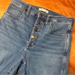 Madewell  10” High Rise Skinny Jeans 27” distressed raw hem Photo 4