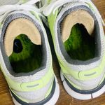 Nike  Free Runs Neon Green / Grey Running Shoes Training Sneakers Women's 6 Photo 4