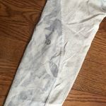 Lululemon breezy dot tight Photo 5