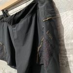 Lija Active Run Shorts Large Force Pursuit Black Photo 3