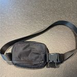 Lululemon  athletica Black 3D Leather logo Belt bag! Great condition! Photo 1