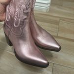 Jeffrey Campbell Jeffery Campbell Dagget in Pink Metallic Photo 8