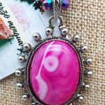 Brand New Agata Beaded Pendant Necklace Pink Purple Iridescent Oval Stone 17" Photo 4