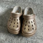 Skechers  Foamies Swifters Women's Size 8 Shoes Lined Gold Glitter Clogs Photo 3