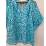 Lilly Pulitzer  Tayla Resort White Took Me By Sunrise Linen Top Blue Ruffle EUC M Photo 1
