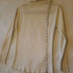 1950's vintage Lady Marion vintage cream Republic of Korea turtleneck Photo 3