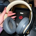 Beats Dr. Dre  Headphones  Headphones Photo 0