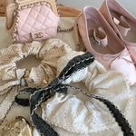 Japanese Kawaii Cream Ivory Lace Linen Scalloped Ribbon Bow Hair Scrunchie Photo 2