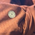 Lululemon   front Cross leggins size 6 Photo 2