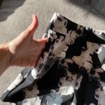 EXPRESS High Waisted Floral Printed Going Out Mini Short Shorts 00 Photo 3