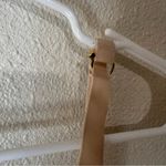 Lively nude cream t Photo 2