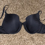 SO Very lightly worn black bra. No padding. 34C Photo 0