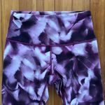 Lululemon  Wunder Under Hi-Rise Tight 28" in Blush Blossom Size 4 Photo 4