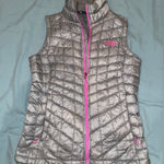 The North Face  Women’s Thermoball vest XS Photo 0