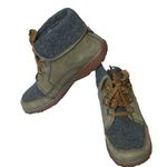 Chacos Chaco hiking boots size 6.5 Photo 1