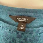 Vera Wang Simply Vera  Women’s Medium Blue Patterned Longsleeve Top Photo 1