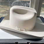 Bailey ’s Cowboy Hat Photo 0