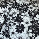 Liz Claiborne Capri Pants Womens 12 Black White Floral Print Cropped Casual Photo 5